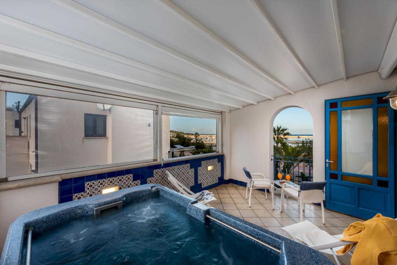 Hotel Ristorante Mediterraneo Faro San Vito Lo Capo Extérieur photo